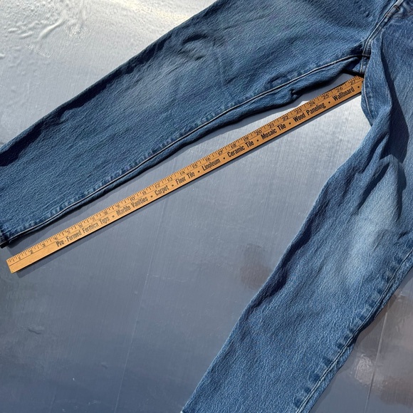 Vintage Levi’s 501 Jeans - Picture 4 of 6